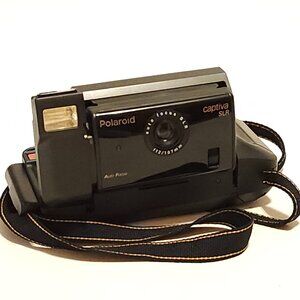 VINTAGE Polaroid Captiva SLR SE Auto Focus Camera Preowned